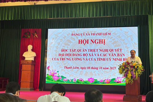 Chiều ngày 08/10/2025 Đảng uỷ xã Thanh Liêm tổ chúc hội nghị “Học tập, quán triệt nghị quyết đại hội Đảng bộ xã và các văn bản của Trung ương và của tỉnh Ninh Bình” 